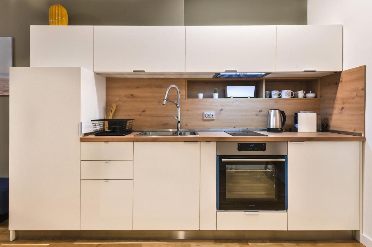 Pieces Of Nature In A Stylish One-Bedroom Flat By Flat Mаnager София Екстериор снимка