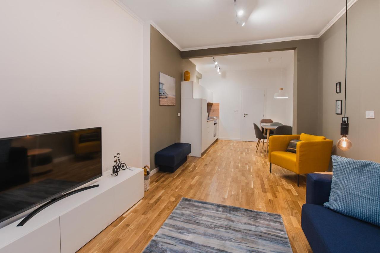 Pieces Of Nature In A Stylish One-Bedroom Flat By Flat Mаnager София Екстериор снимка