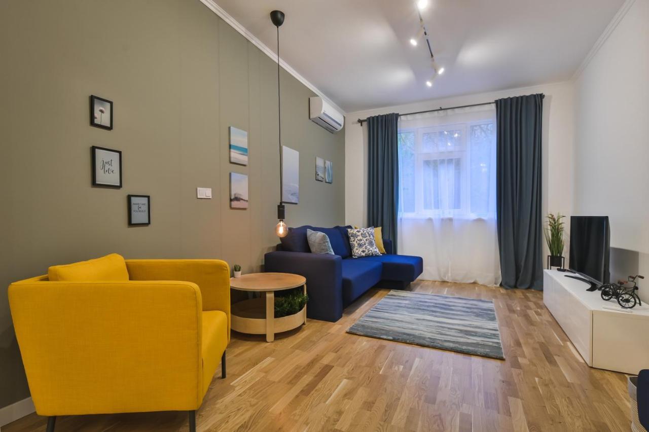 Pieces Of Nature In A Stylish One-Bedroom Flat By Flat Mаnager София Екстериор снимка