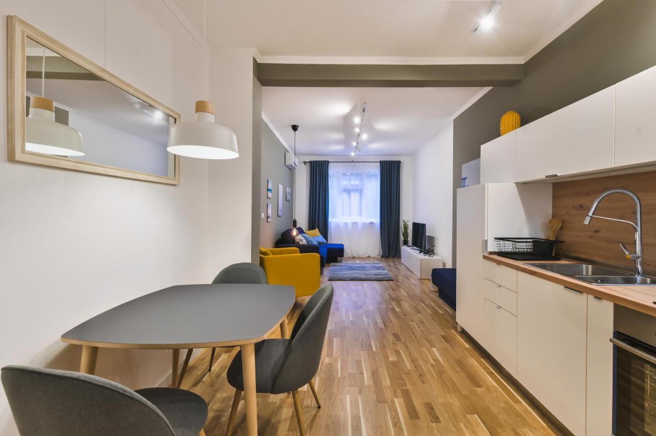 Pieces Of Nature In A Stylish One-Bedroom Flat By Flat Mаnager София Екстериор снимка